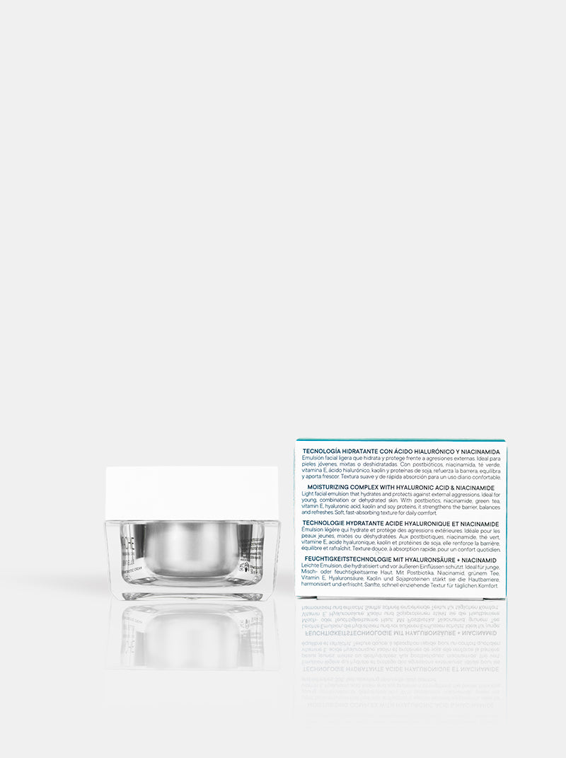 Essentielle Green Tea Postbiotic Cream